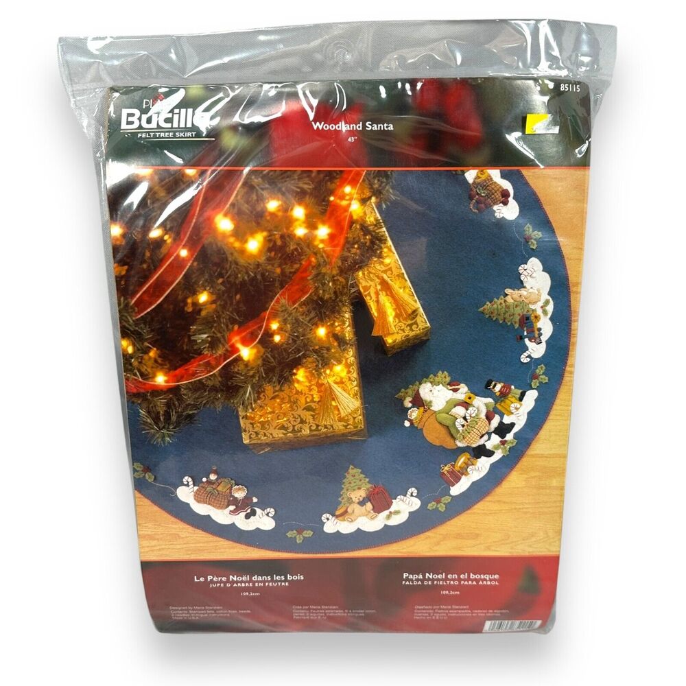 Bucilla 85115 Felt Tree Skirt Christmas Craft Kit 43" Woodland Holiday Santa New